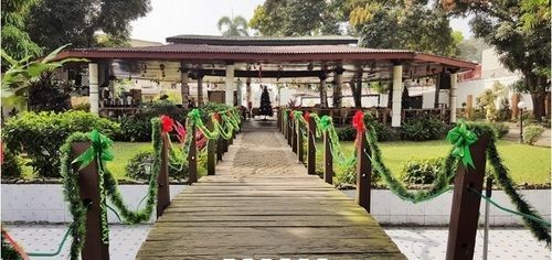 Embassy Suites Hotel Monrovia Dış mekan fotoğraf